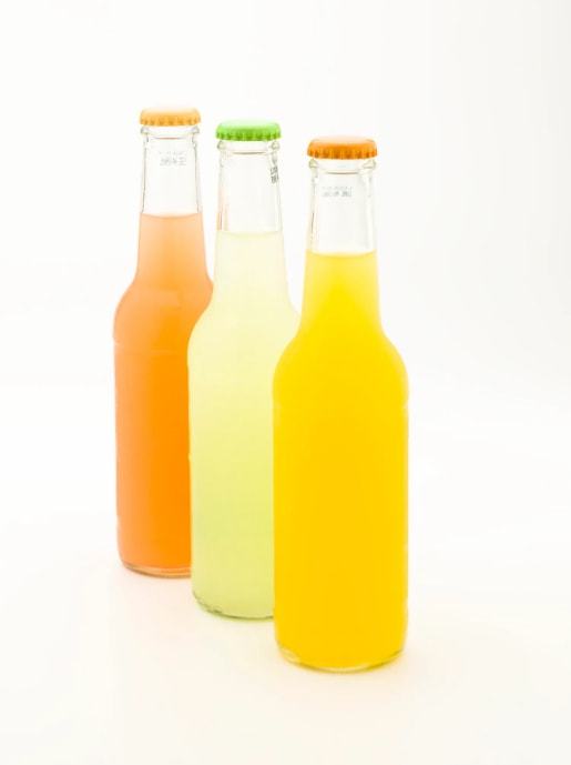 “藍帽子”迎來新規，酒精飲料“保健化”之路遇阻？